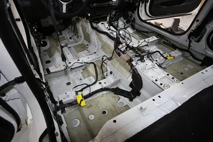 BMW 5시리즈 520d 디젤 차량 소음 방음 작업기 / 부산 금정