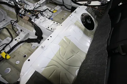 BMW 5시리즈 520d 디젤 차량 소음 방음 작업기 / 부산 금정