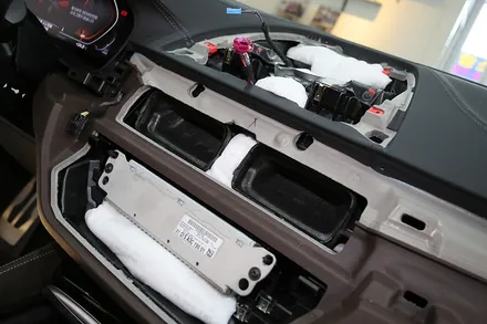 부산 BMW 530i 전체 차량 방음, 한층 강해진 정숙성! / 부산 금정