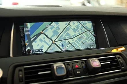 부산 BMW 네비매립 정말 편해졌어요! / 부산 금정
