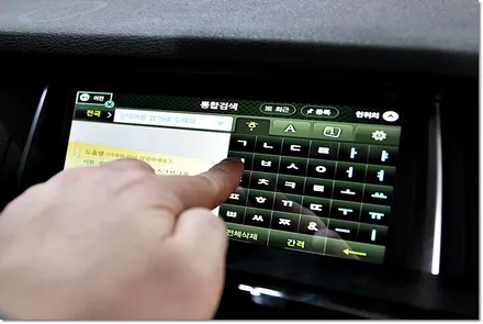 bmw x4 순정에는 이런거 없죠? / 부산 금정