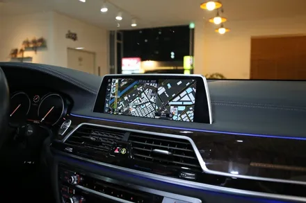 bmw 7시리즈 740d 네비게이션에 혁신을 더해줄 정보! / 부산 금정