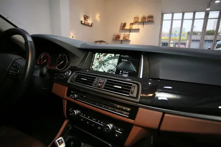 bmw 520d, 아이나비 X3큐브 내비게이션으로! / 부산 금정