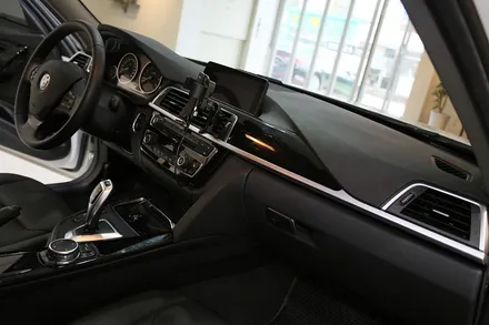 BMW F30 3시리즈 실내 냄새인 크레파스 정체는 여기입니다. / 부산 금정