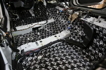 BMW 5시리즈 520d 디젤 차량 소음 방음 작업기 / 부산 금정
