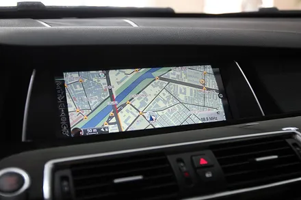 BMW GT 엔링크2 HUD 네비게이션 매립 / 부산 금정