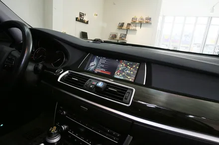 아틀란, 무선 미러링 지원 BMW GT 네비게이션 / 부산 금정