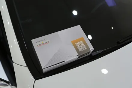 벤츠 C200 꿀팁, 불편함을 대신할 새로운 네비게이션 / 부산 금정