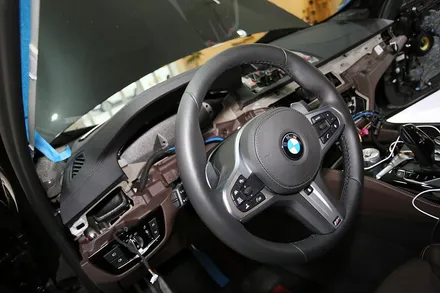 Bmw 5시리즈 530i 자동차 소음에 특화된 엔진, 도어 방음 / 부산 금정