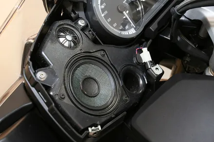 BMW R1250 RT 바이크, 오디오 튜닝은 스피커와 파워앰프부터 시작하세요. / 부산 금정