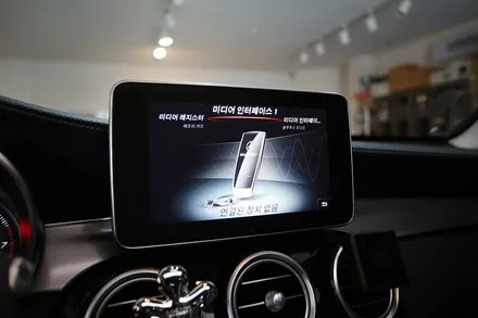벤츠 GLC 300 안드로이드 오토, 애플 카플레이 그리고 AUX(옥스) 활성화 작업기 / 부산 금정