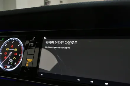 무료 업데이트 가능한 벤츠 S 클래스 내비게이션, 편안함은 덤! / 부산 금정