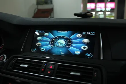 BMW 520D 네비게이션, 부산 BMW 네비매립 아이머큐리! / 부산 금정