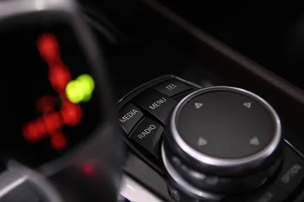 BMW GT 엔링크2 HUD 네비게이션 매립 / 부산 금정