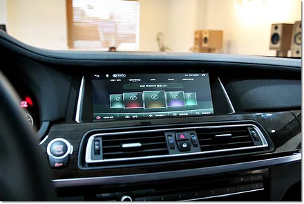 bmw 740d 필수작업 네비매립!! / 부산 금정