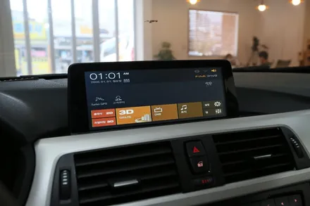 bmw 320d 내비매립합시다. 정말 편해요! / 부산 금정