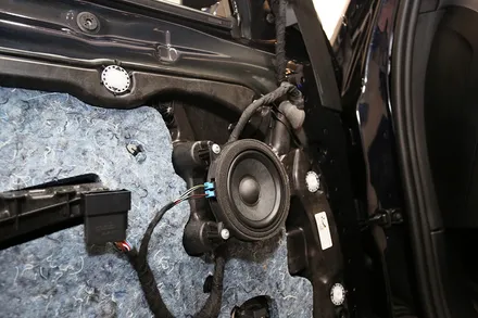 BMW X7 바우어앤윌킨스 B&W 회오리 커버와 카오디오 튜닝 / 부산 금정