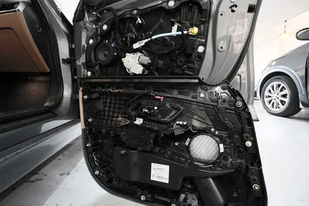 2024 BMW 320i 선루프 & 도어 잡소리 완벽 해결 가이드 / 부산 금정