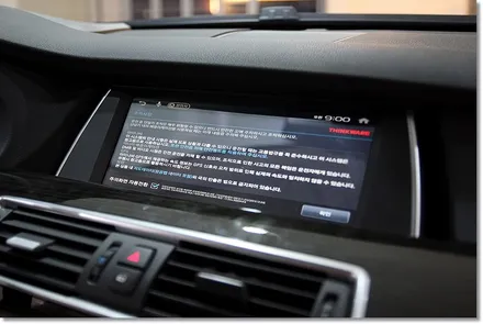 BMW GT 아이나비X1큐브 네비게이션 매립 / 부산 금정