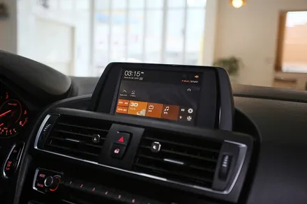 bmw 1시리즈 118d, 터치 네비게이션으로! / 부산 금정