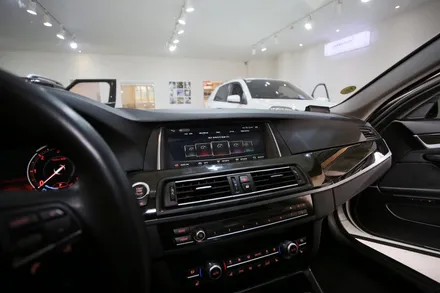 bmw 520d, 확 바뀐 내비게이션! / 부산 금정