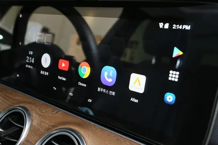 또? 벤츠 E300 M2C 200A 고해상도 안드로이드 올인원 내비게이션 / 부산 금정