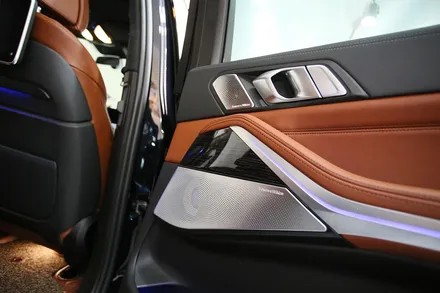 BMW X7 엠비언트 스피커 그릴 튜닝은 진짜 멋있다 / 부산 금정