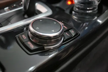 지도 업데이트 무료, BMW F10 520d 내비게이션은 아틀란 써야죠! / 부산 금정