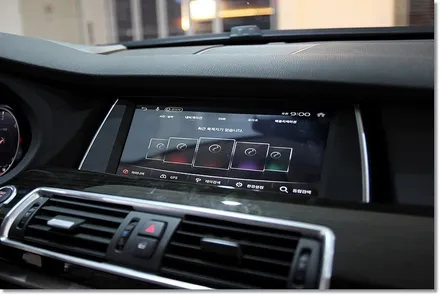 BMW GT 아이나비X1큐브 네비게이션 매립 / 부산 금정