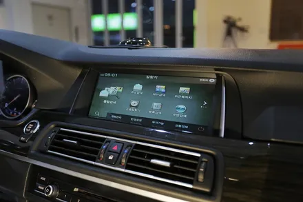 bmw 528i 네비 딱 보기좋아요! / 부산 금정