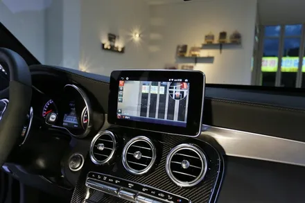 벤츠 glc43amg AR 카메라로 받아보는 길안내 / 부산 금정