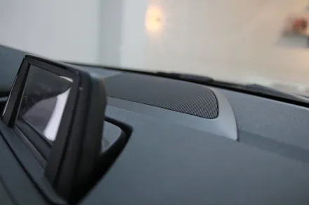 스피커 교체만으로도 좋은 소리의 완성, bmw 220d! / 부산 금정