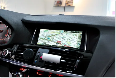 bmw x4 순정에는 이런거 없죠? / 부산 금정