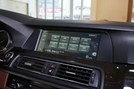 bmw 520d 네비매립을 하는 이유 / 부산 금정