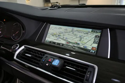 아틀란, 무선 미러링 지원 BMW GT 네비게이션 / 부산 금정