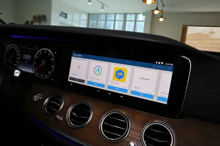 벤츠 E300 내비게이션 업데이트? 이제 아틀란으로! / 부산 금정