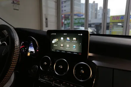 벤츠 C200 꿀팁, 불편함을 대신할 새로운 네비게이션 / 부산 금정