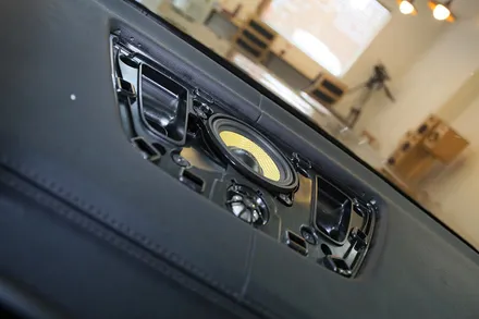 BMW X7 스피커로 딱인 전용 제품 AVI로 바꾸면 좋은 이유 / 부산 금정