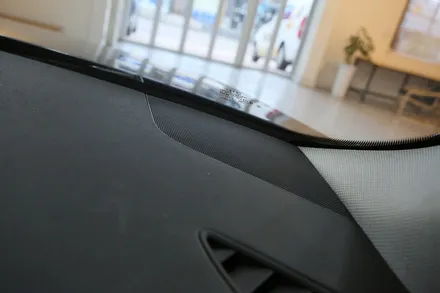 바다를 건너왔던 아우디 A4, 부산 카오디오에서 다인오디오 만났었죠 / 부산 금정