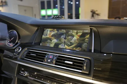 bmw 528i 네비 딱 보기좋아요! / 부산 금정