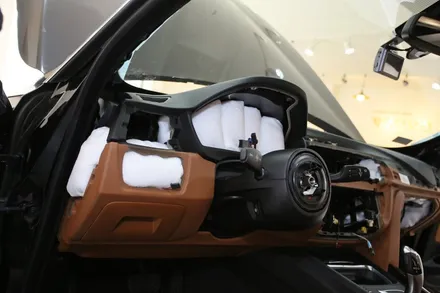 bmw 3gt 크레파스 실내냄새 \