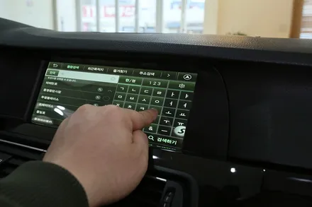 bmw 520d 네비매립을 하는 이유 / 부산 금정