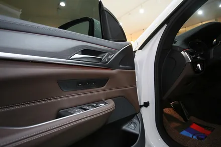 Bmw 6GT 그란투리스모 620d Avi 스피커, Dsp 사운드 튜닝 / 부산 금정