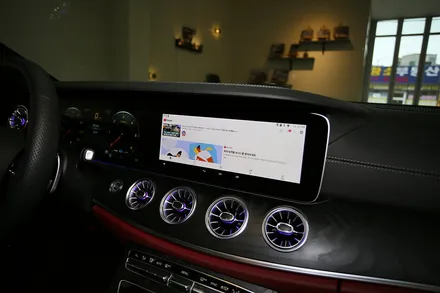 최적화된 벤츠 CLS 300d 네비게이션 찾는다면, M2C 200A 플러스입니다. / 부산 금정
