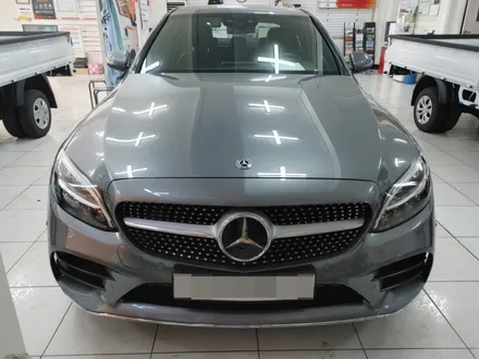 인천 후퍼옵틱 클래식 썬팅 으로 고급스러움을 더한 벤츠 C300e