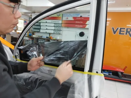 인천 썬팅재시공 올뉴투싼 기존썬팅제거 후 브이쿨K 재작업