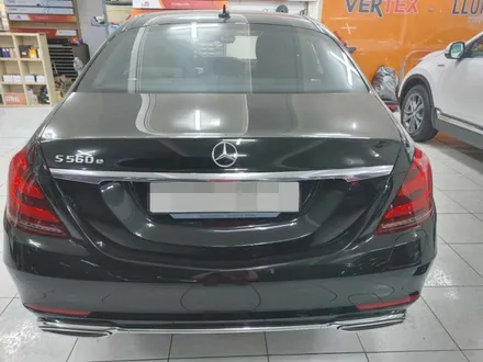벤츠 썬팅  S560e  반사필름 브이쿨 K 시공 (인천)