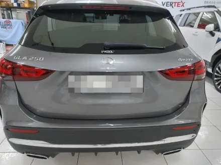 인천 브이쿨썬팅 벤츠 GLA 반사필름 K 틴팅으로 프리이버시 보호