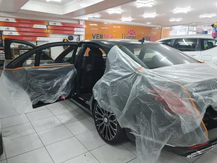 벤츠 썬팅  S560e  반사필름 브이쿨 K 시공 (인천)