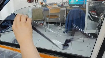 썬팅색빠짐으로 인천 썬팅재시공 후 확 달라진 기아 로체
